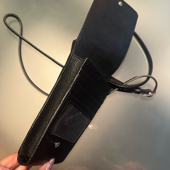 Like New!! Brighton Ferrara phone organizer - Picture 10 of 12